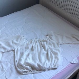 White Brandy Melville off the shoulder blouse
